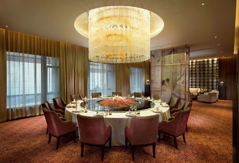 Hotel Hilton Wuhan Optics Valley