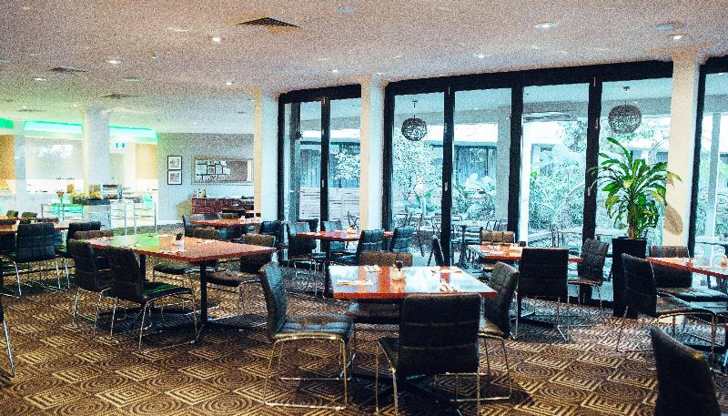 בית מלון כפרי Holiday Inn Warwick Farm, An Ihg