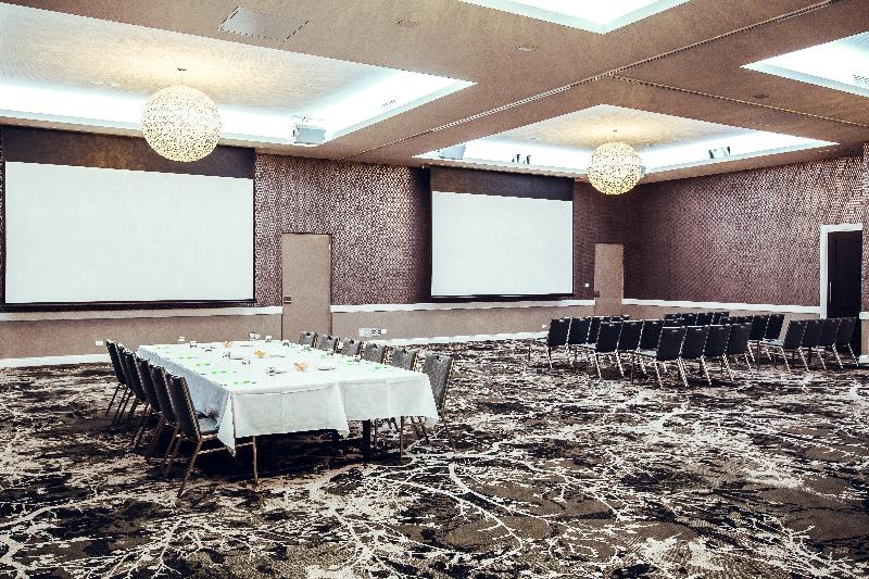 בית מלון כפרי Holiday Inn Warwick Farm, An Ihg