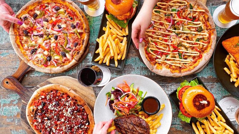 בית מלון כפרי Holiday Inn Warwick Farm, An Ihg