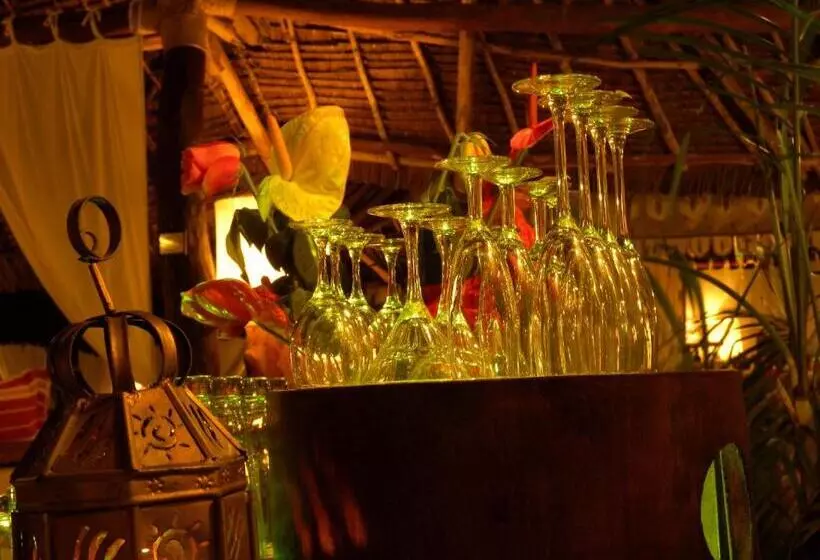 هتل Kilili Baharini Resort & Spa