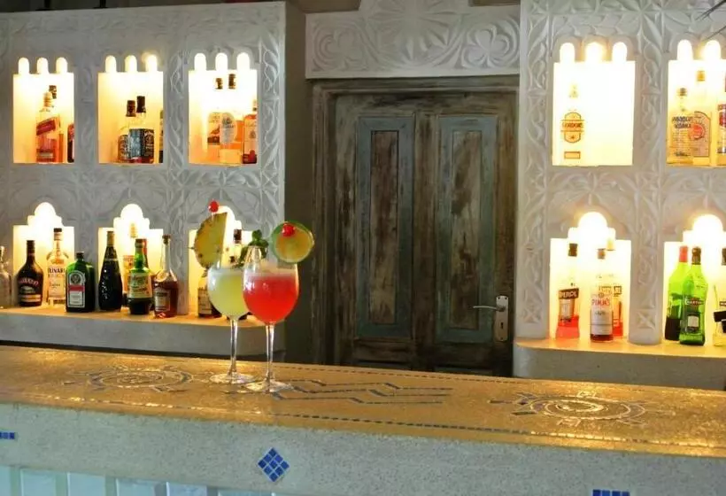 هتل Kilili Baharini Resort & Spa