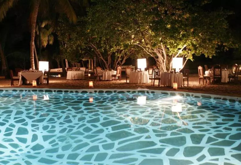 هتل Kilili Baharini Resort & Spa