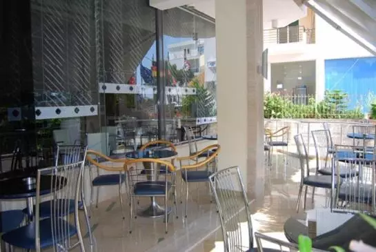 ホテル New Heaven