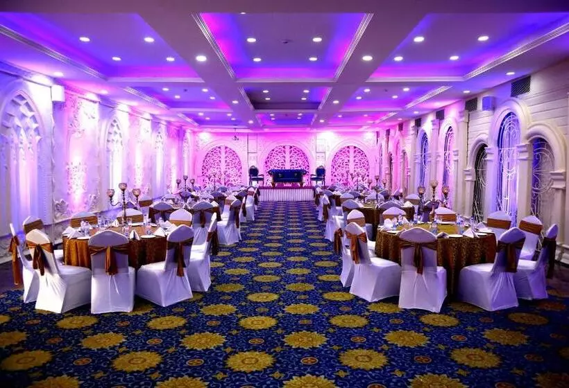 فندق Ramada By Wyndham Amritsar