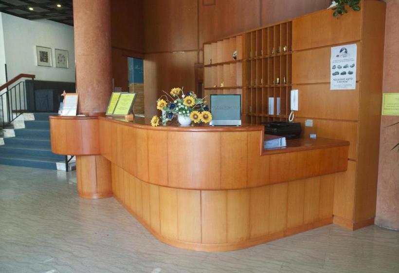 فندق Residence Riva Gaia