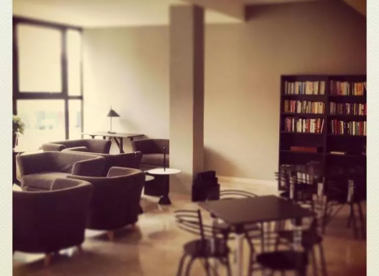 酒店 Tiffany & Resort