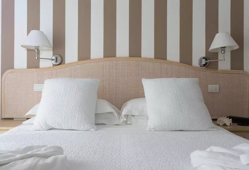 酒店 Tiffany & Resort