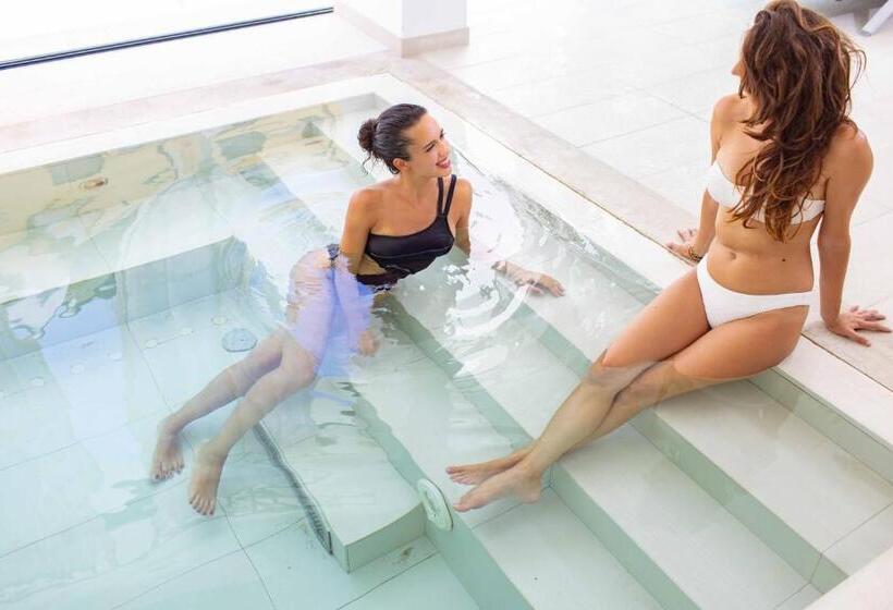 בית מלון כפרי Tiffany & Resort