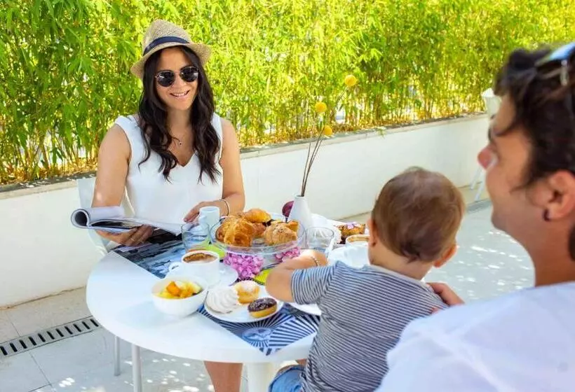 酒店 Tiffany & Resort