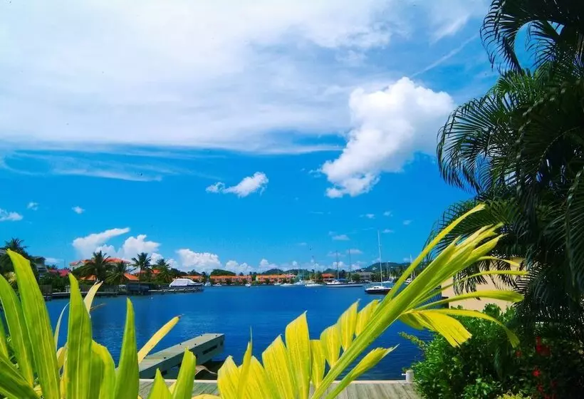 هتل Cleopatra Villas