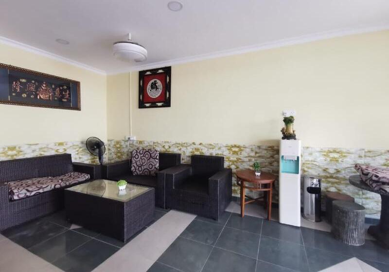 Otel My Seven Days Inn Masai