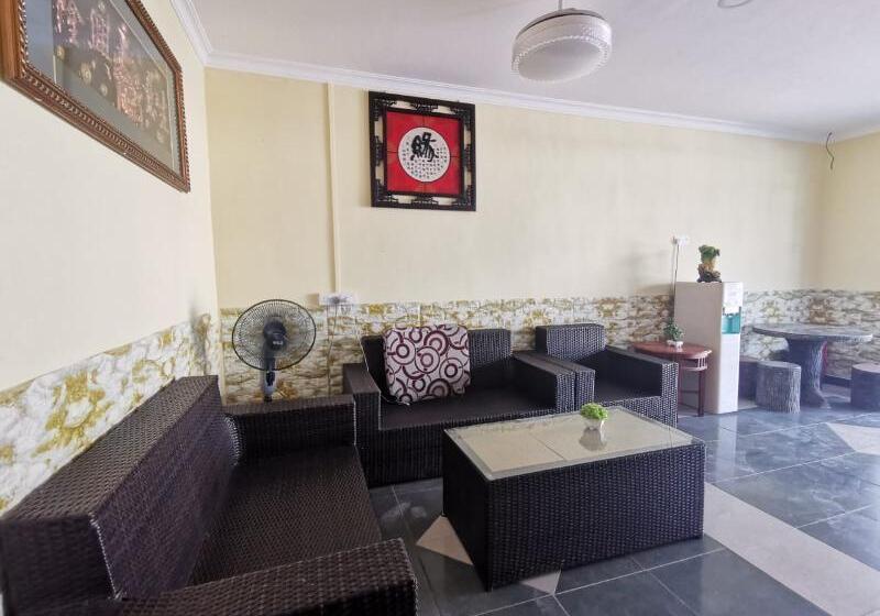 Otel My Seven Days Inn Masai