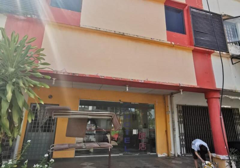 Otel My Seven Days Inn Masai