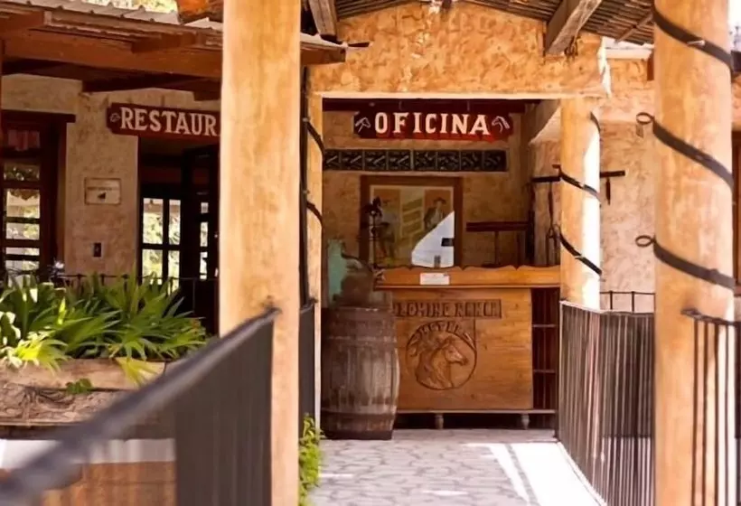 هتل Palomino Ranch