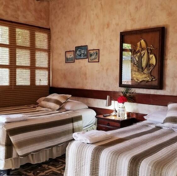 هتل Palomino Ranch