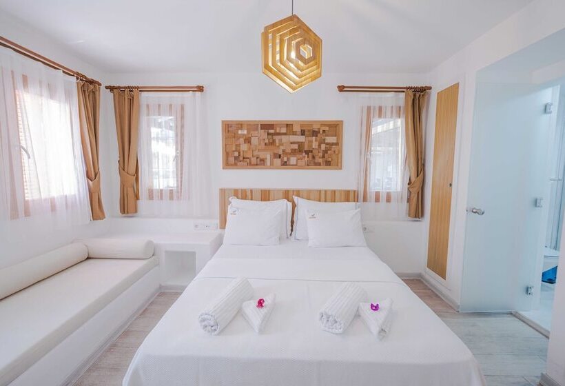 ホテル White Orange