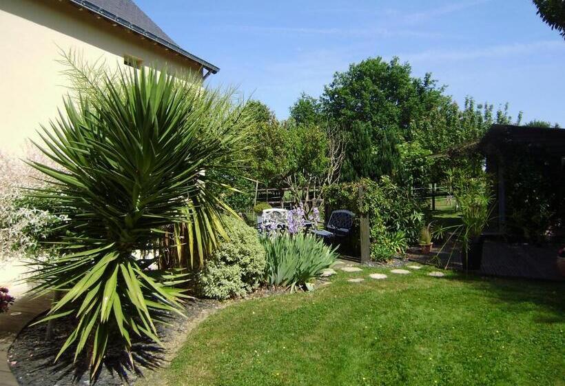 住宿加早餐  Chambres D Hôtes Mauvierges