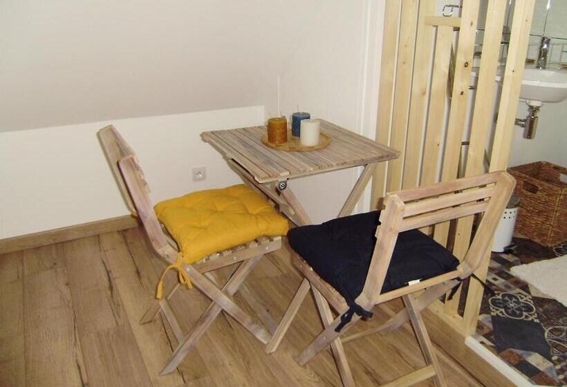 住宿加早餐  Chambres D Hôtes Mauvierges