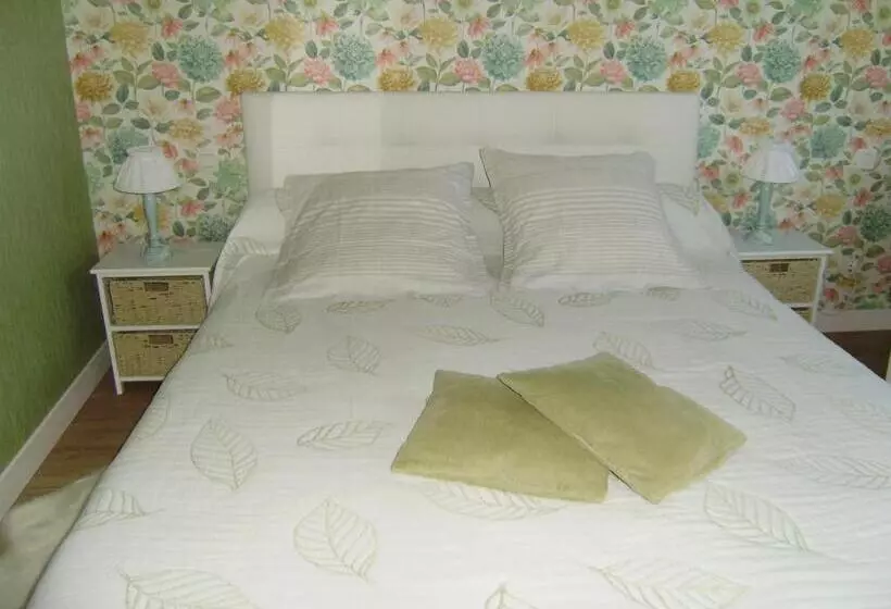 ベッドアンドブレックファースト Chambres D Hôtes Mauvierges