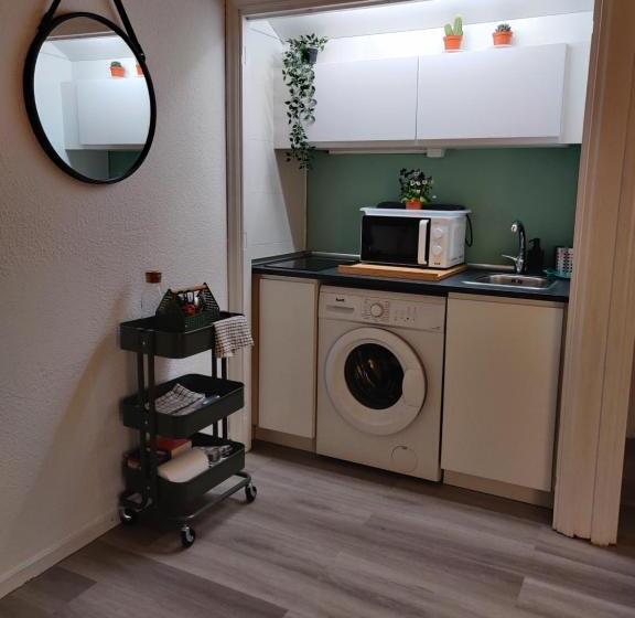 Luxury Apartment With Pool View