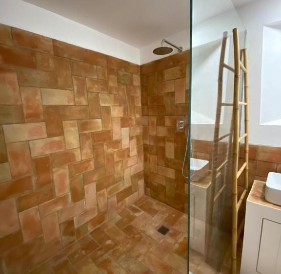 膳宿费 Herdade De Alagães