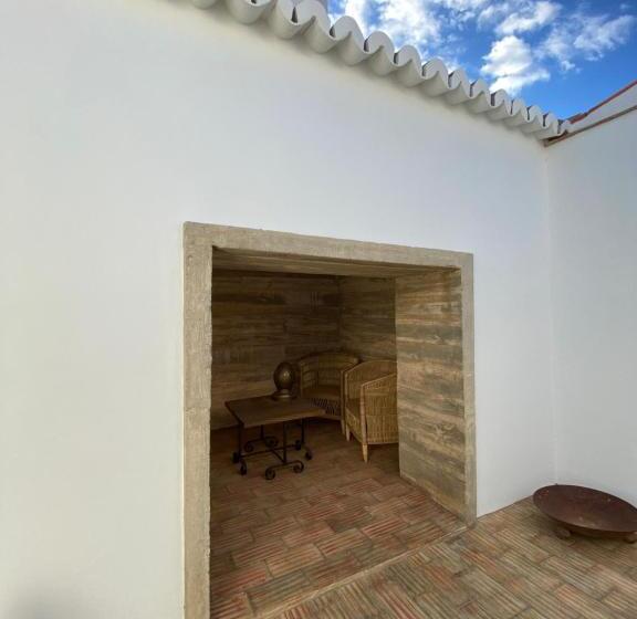 膳宿费 Herdade De Alagães