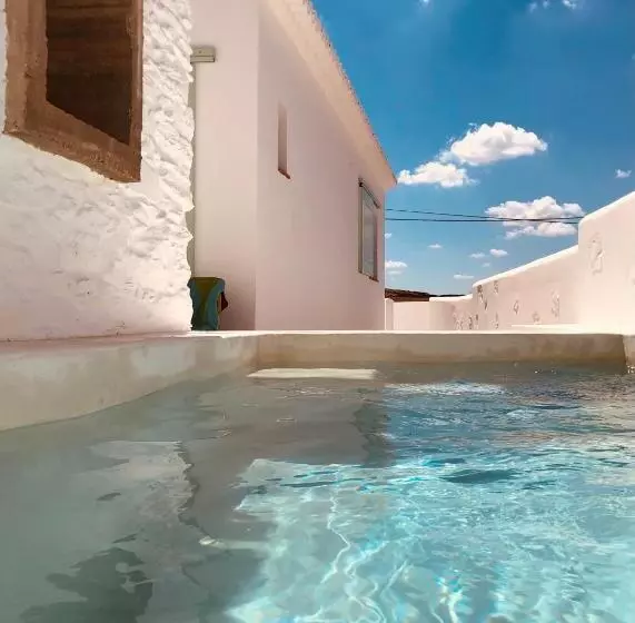 پانسیون Herdade De Alagães