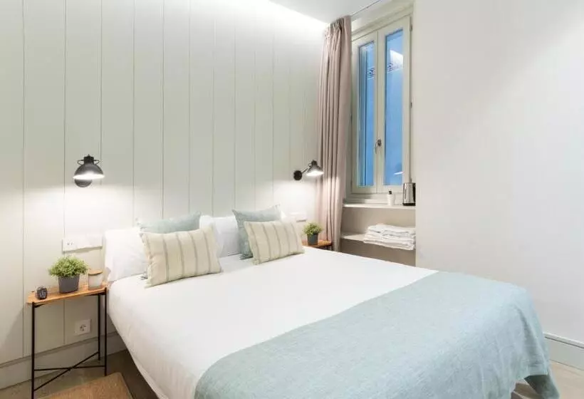 پانسیون Prado Rooms 46   Darya Living