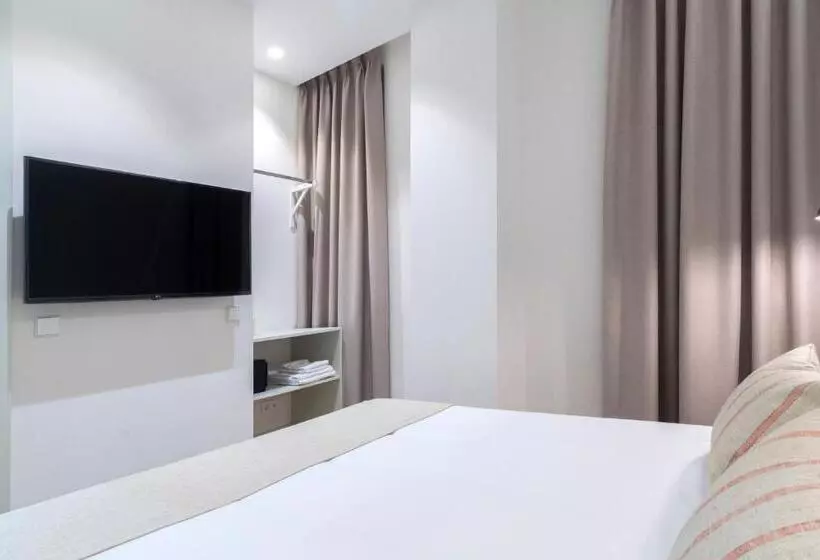 پانسیون Prado Rooms 46   Darya Living