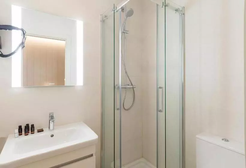 پانسیون Prado Rooms 46   Darya Living