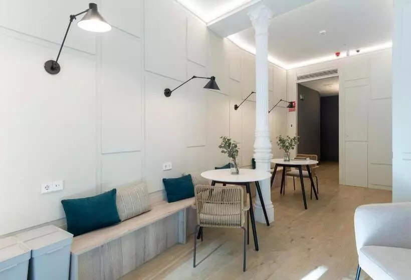 پانسیون Prado Rooms 46   Darya Living