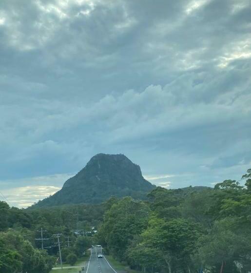 פנסיון The Wake Up Call Accommodation & Retreats   Noosa Hinterland