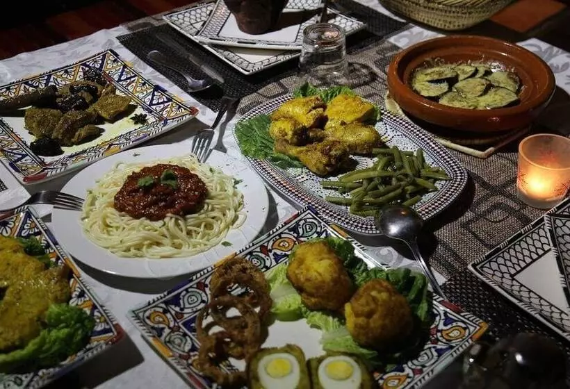 تختخواب و صبحانه Best Morocco Tours