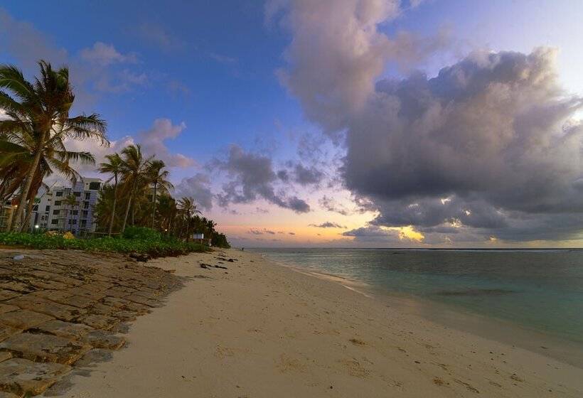 هتل Chen Beach Inn