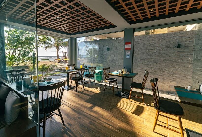 هتل Chen Beach Inn