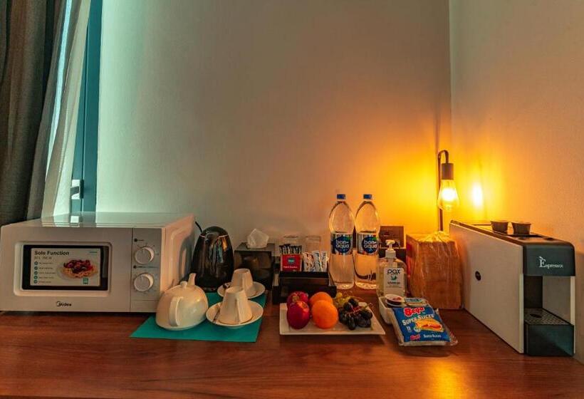 هتل Chen Beach Inn