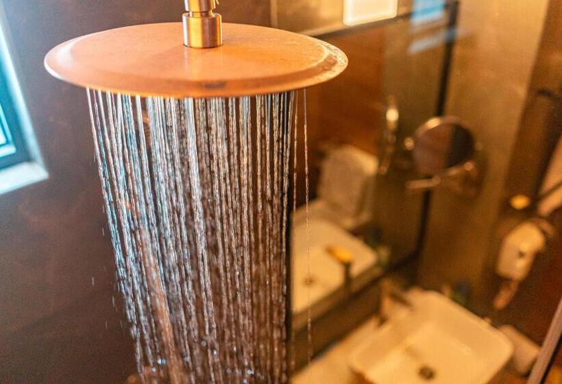 هتل Chen Beach Inn