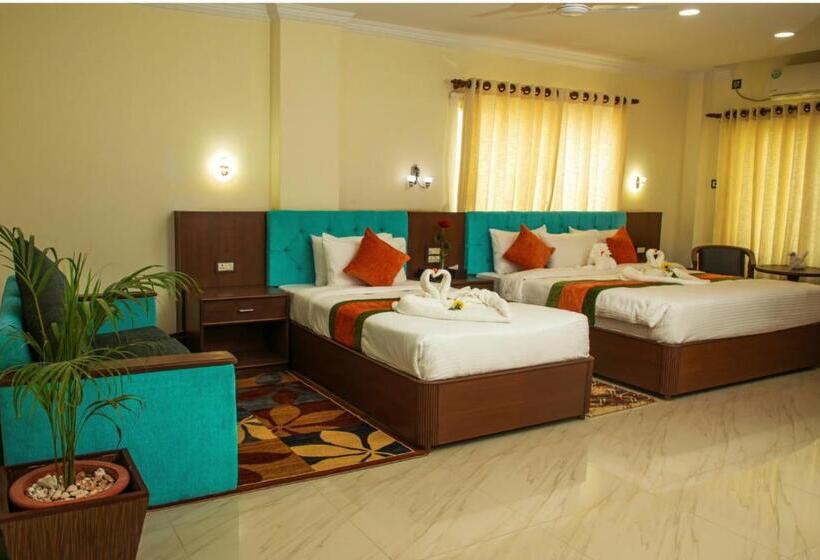 هتل Gautam Buddha Airport