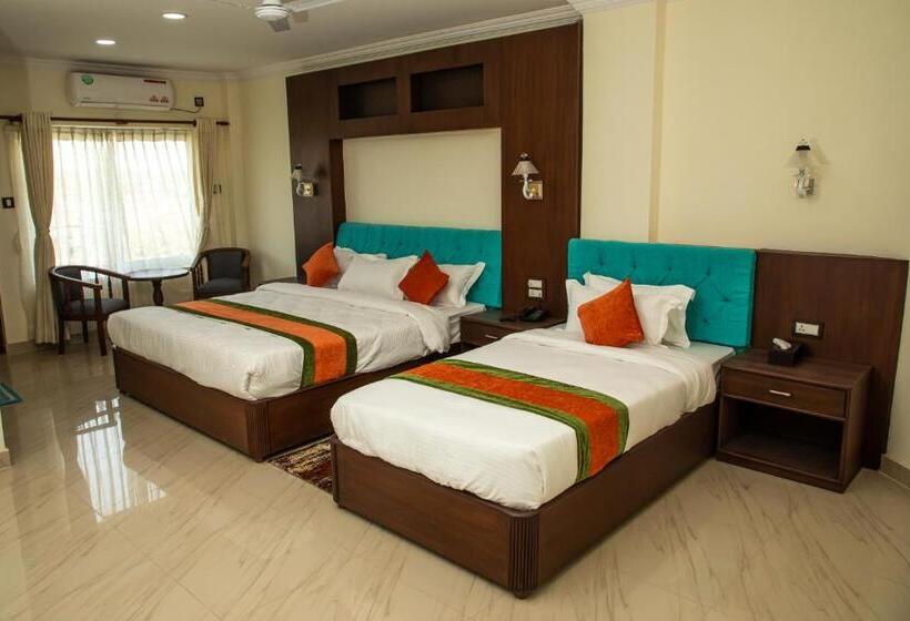 هتل Gautam Buddha Airport