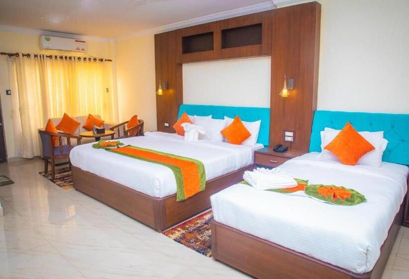 هتل Gautam Buddha Airport