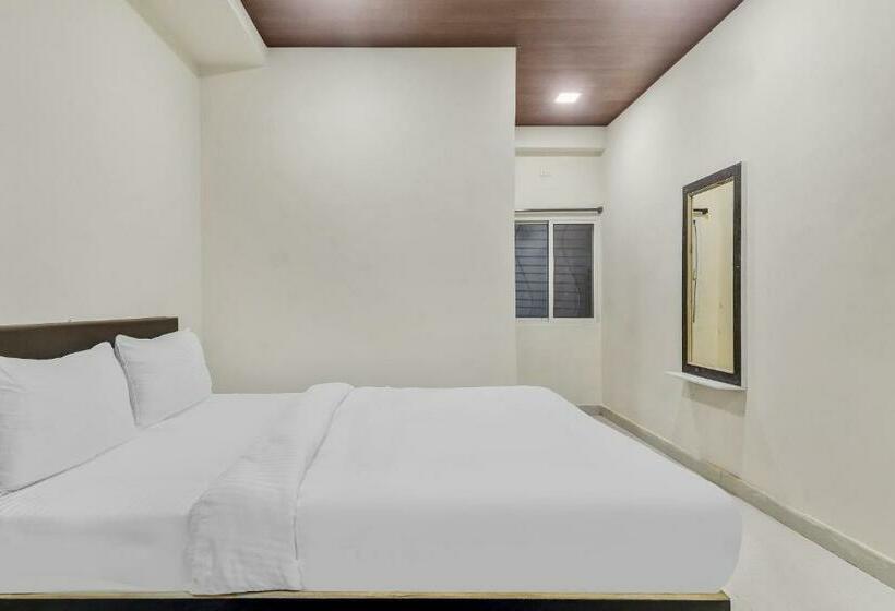 Hotel Oyo 86527 Vijay Residency