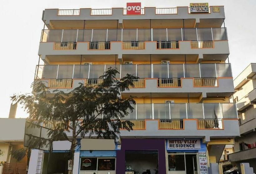 Hotel Oyo 86527 Vijay Residency