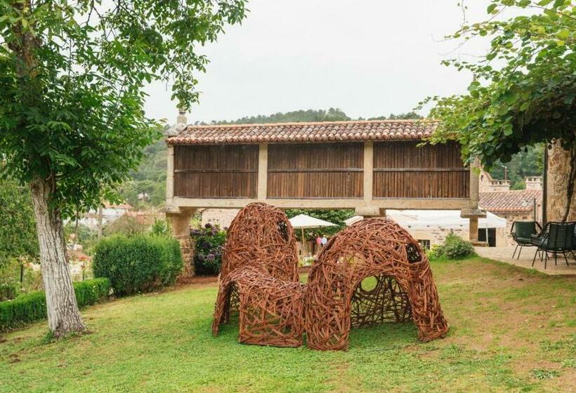 بنسيون Casa Con Encanto