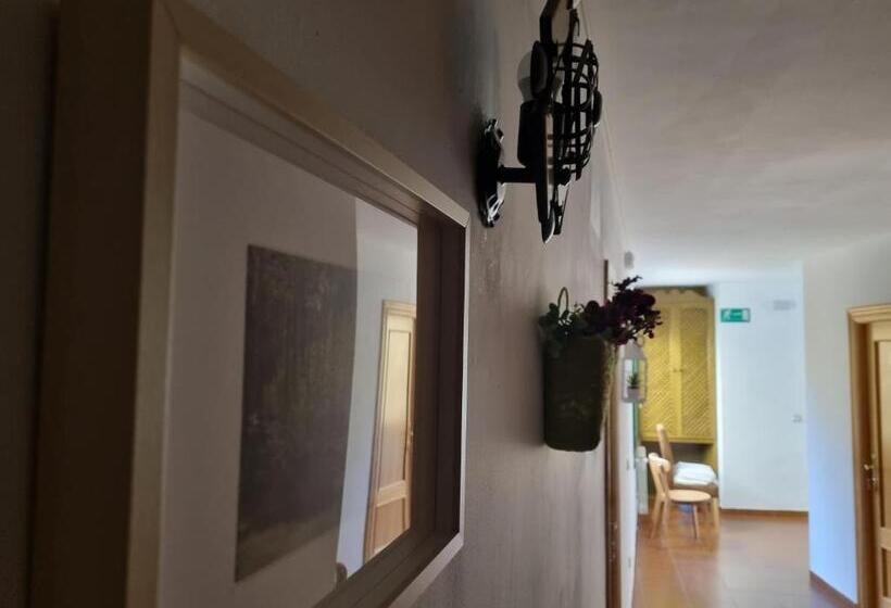 پانسیون Ncantadarooms