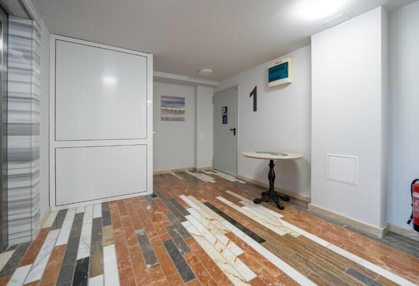 Wow Studios For Rent   Bul Montevideo 25a   B