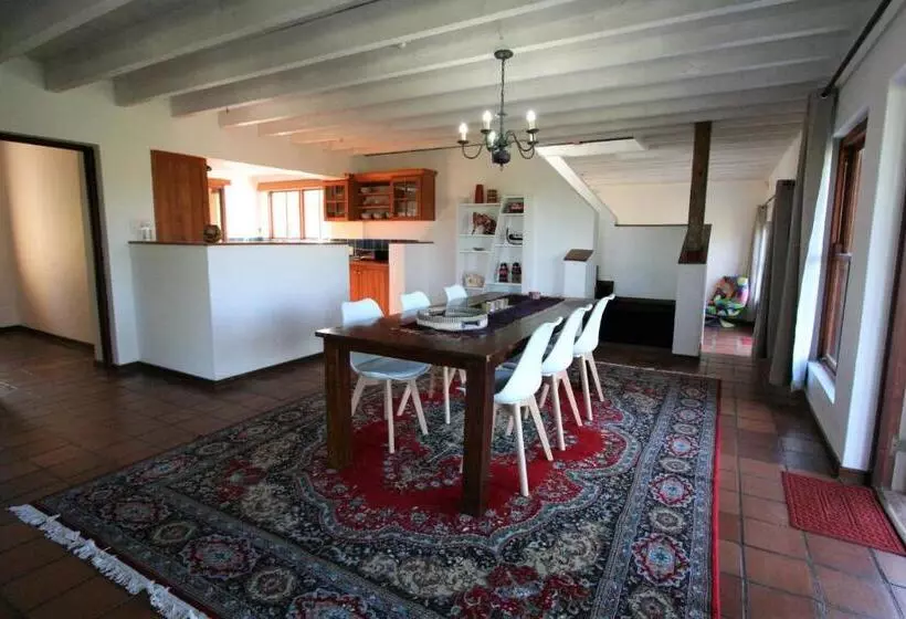 Aamiaismajoitus (B&B) Colourful Bnb