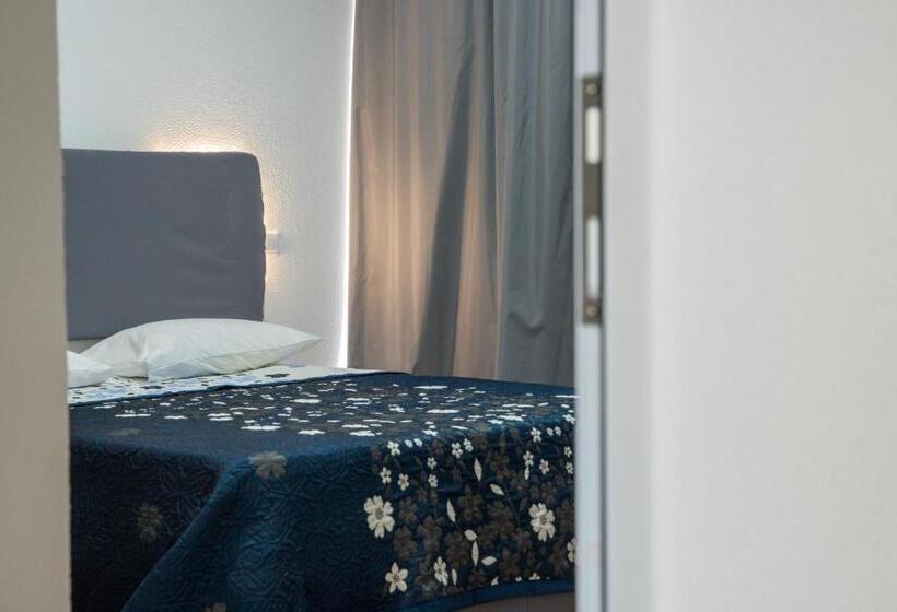 ベッドアンドブレックファースト Garçaview