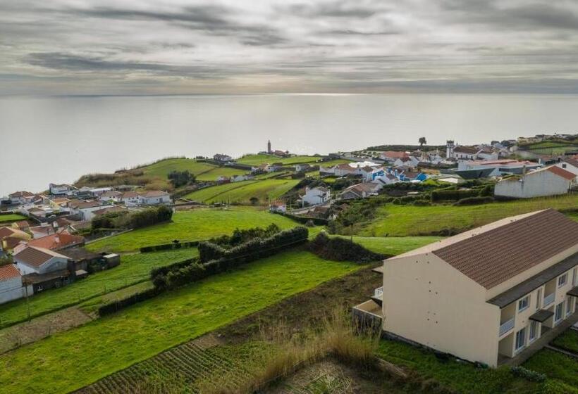 ベッドアンドブレックファースト Garçaview