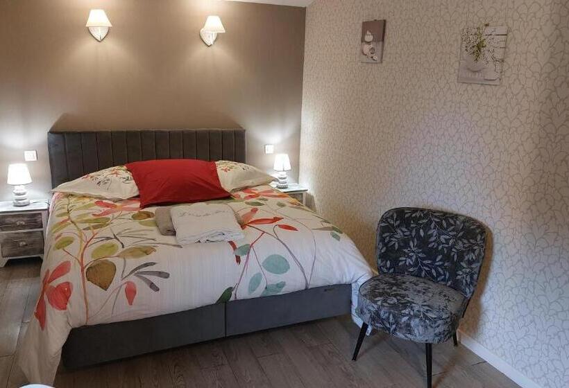 مبيت وإفطار L Orée Du Bois Bettu